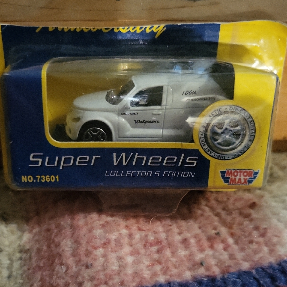 Motor Max Super Wheels Die-Cast Model
